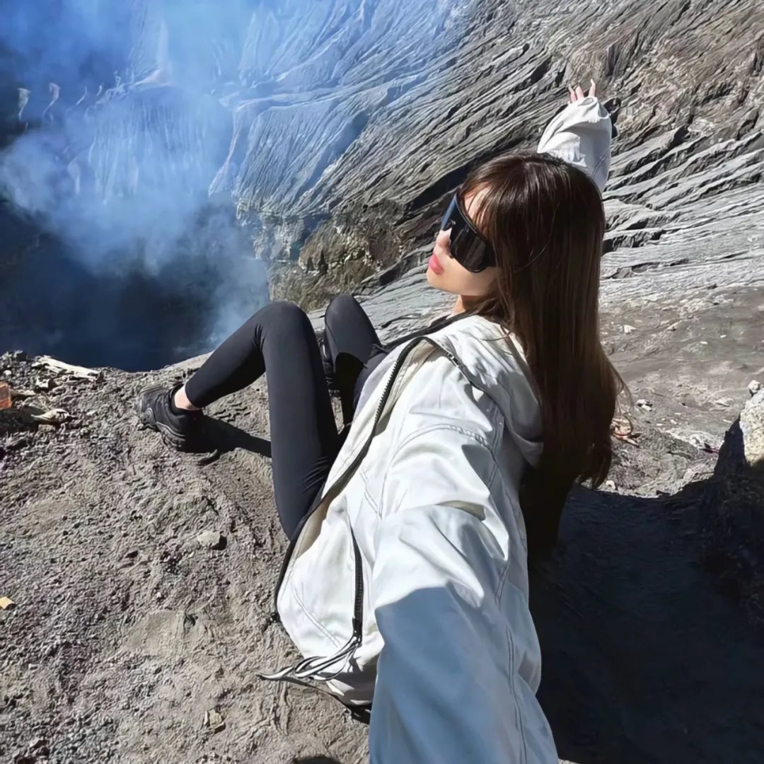 革命历史歌曲表演唱